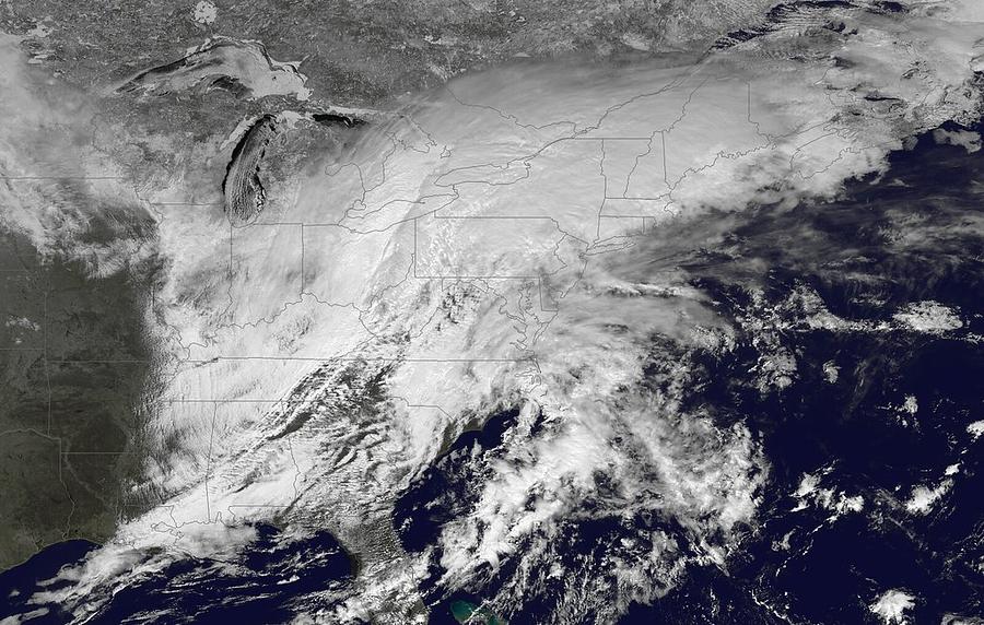 Strengthening Winter Storm Impacting Northeast; Severe Weather Possible in Mid-Atlantic